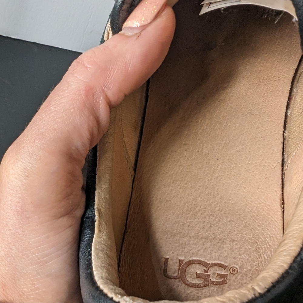 Ugg Alix 9 tri strap black‎ leather comfy sneakers - Picture 5 of 8
